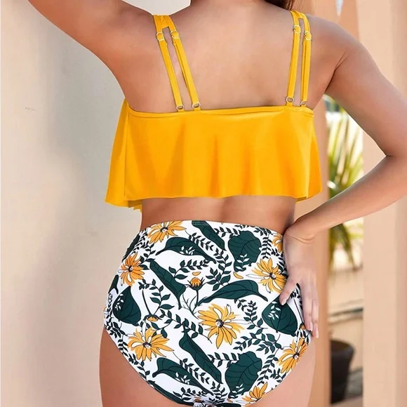 Tankini - Picture 3 of 3